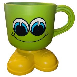 Deka Footsie Tootsie Deka Plastic Green Plastic Coffee Cup Mug Plastic Deka Mug
